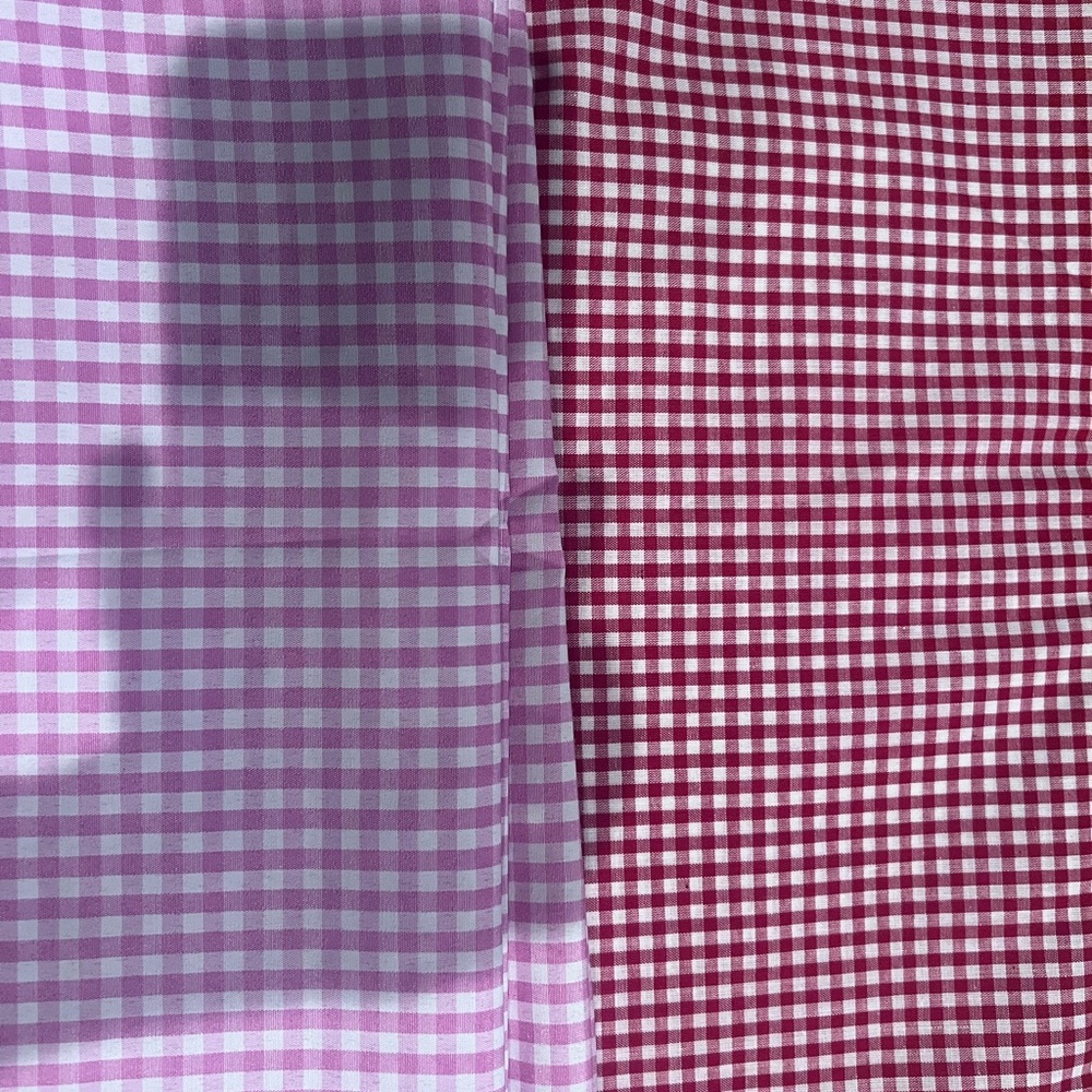 Checkered fabric 2 yards total - Picture 3 of 4